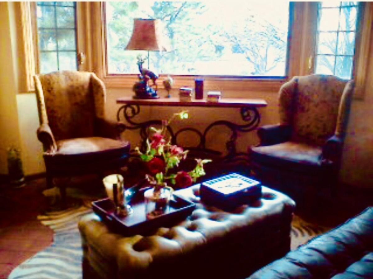 Yellowstone Cattle Baron Ensuite, Private Entrance & Parking - Prairie Rose B&B Шайенн Экстерьер фото